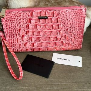NWT Brahmin Daisy Pink Punch Wristlet Wallet